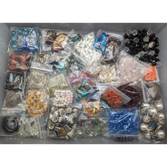 Huge Lot Loose Beads Crystal Stone Glass Many Vintage Jewelry Making Craft Lbs - Picture 1 of 9